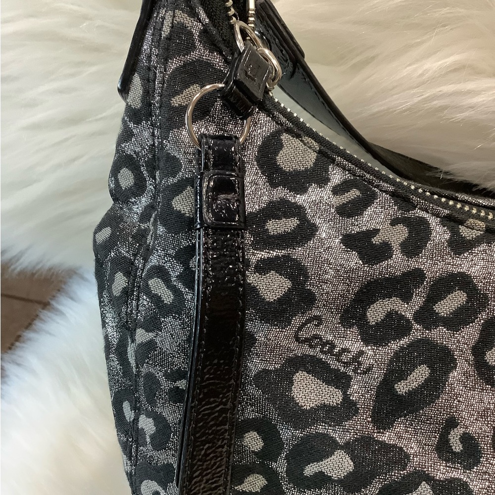 LIKE NEW Coach Ocelot Leopard Shoulder/Hobo Bag Purse - Picture 4 of 13